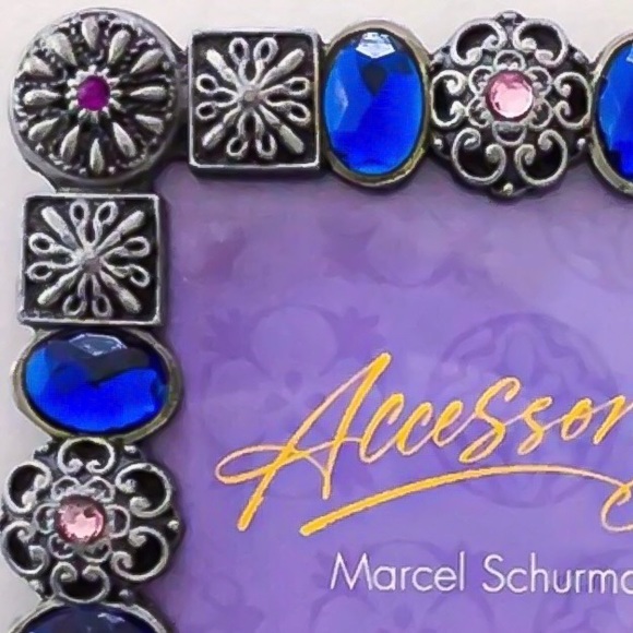 🔥 HOST PICK 🔥 Jeweled Filigree Mosaic Stone Frame - Picture 2 of 7